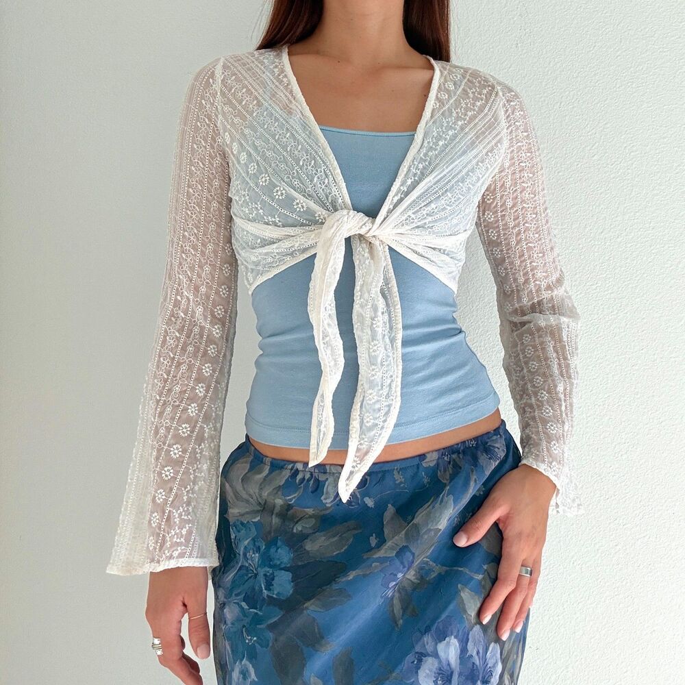 Hollister Sheer White Cropped Wide Sleeve Lace Front Tie Shawl Coquette Fairy XS